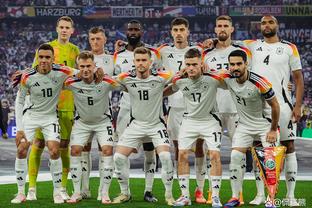 德国1-1瑞士全场数据：德国18次射门仅3次射正，瑞士4射3正